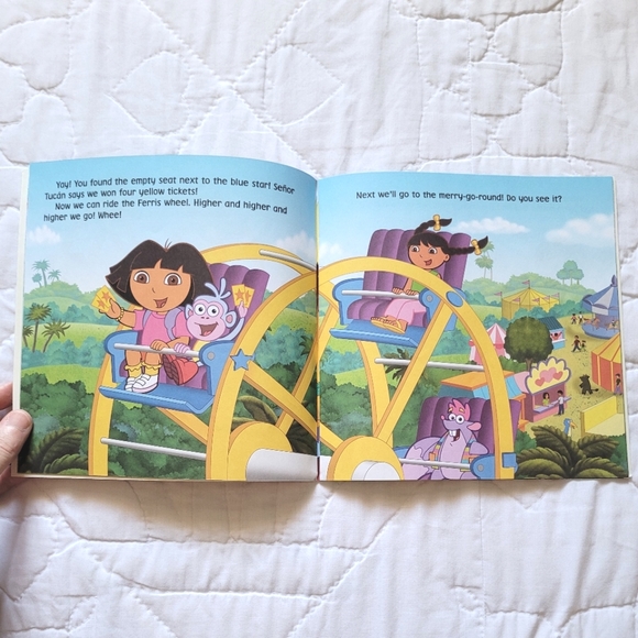 3/$15 🌸 Dora The Explorer: At The Carnival - Picture 7 of 8